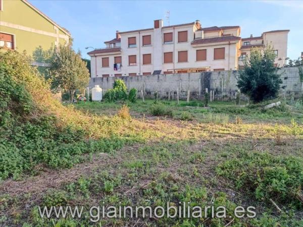 Terreno en calle Curros Enríquez, 27