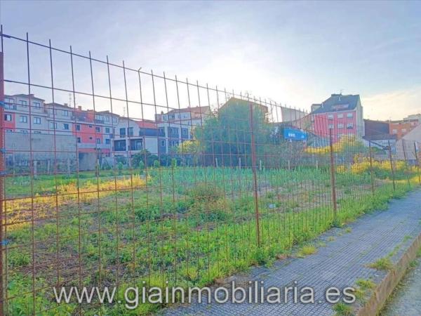 Terreno en calle Curros Enríquez, 27