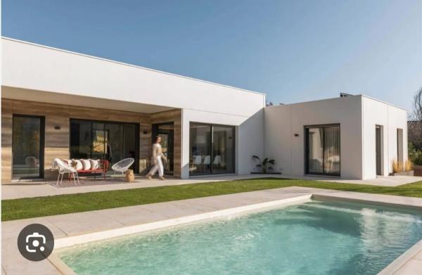 Terreno en calle Santa Eulalia, 35 -16