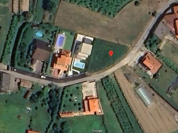 Terreno en calle Santa Eulalia, 35 -16