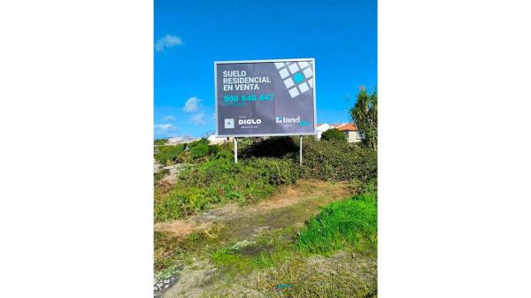 Terreno en calle Carreira s/n None