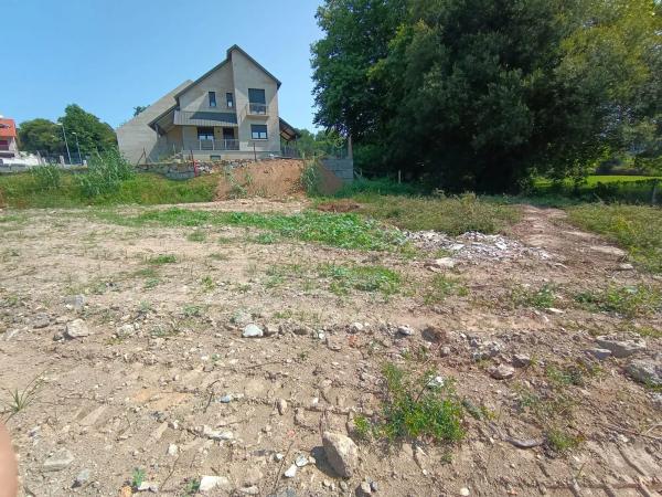 Terreno en Lugar Abuin, 21 f