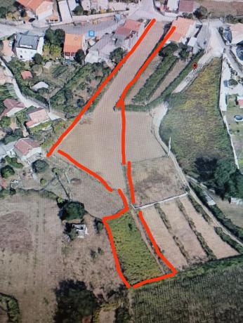 Terreno en calle da Cruz de Cornazo, 11