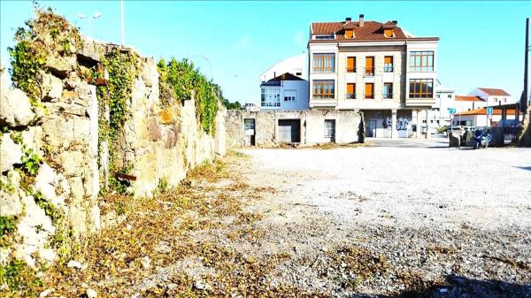 Terreno en paseo o Cantiño