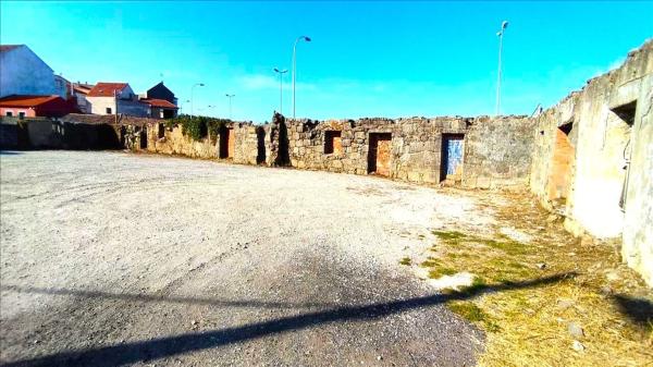 Terreno en paseo o Cantiño