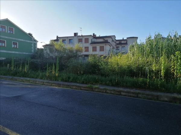 Terreno en calle Curros Enríquez