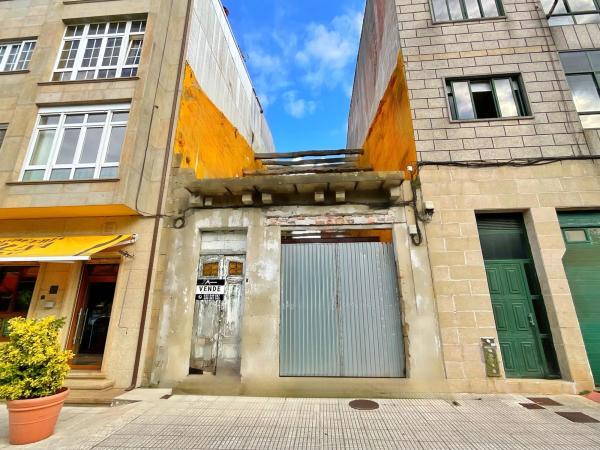 Terreno en calle Aduana