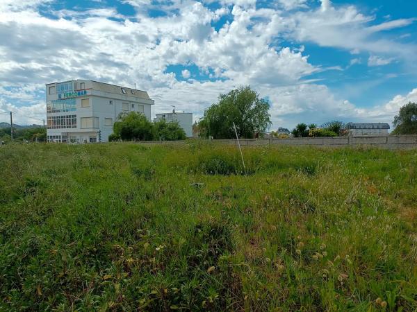 Terreno en camino 9212