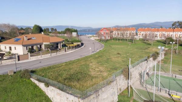 Terreno en calle de Ourense s/n
