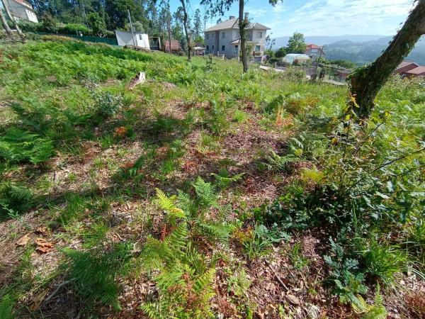 Terreno en Lugar Outeiriño