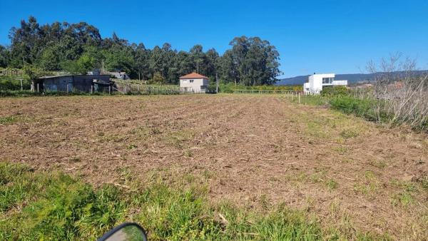 Terreno en Lugar Xesteiriña