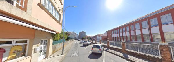 Terreno en calle Rosalía de Castro