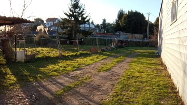 Terreno en avenida Cambados, 54 /56