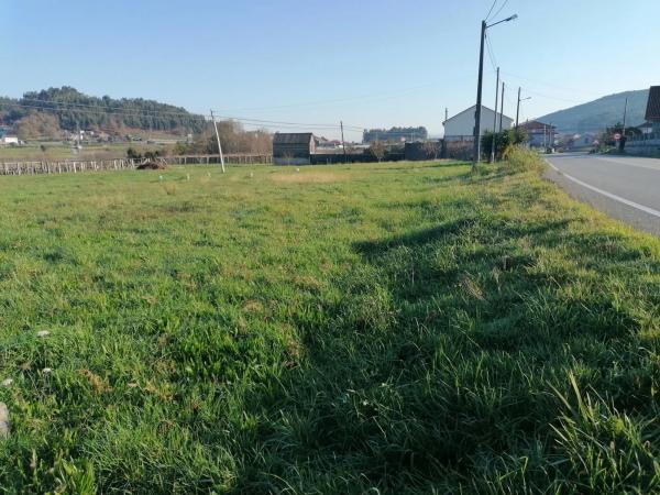 Terreno en san martiño de meis