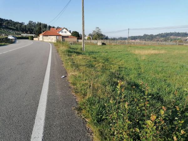 Terreno en san martiño de meis
