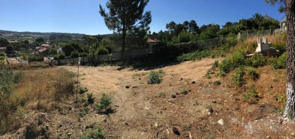 Terreno en carretera de la Lanzada