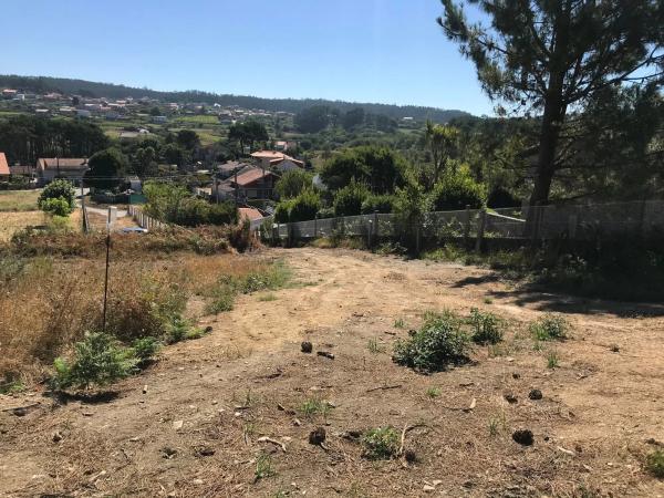 Terreno en carretera de la Lanzada