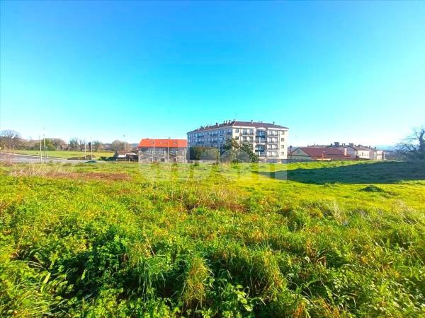 Terreno en calle Barrio do Campo