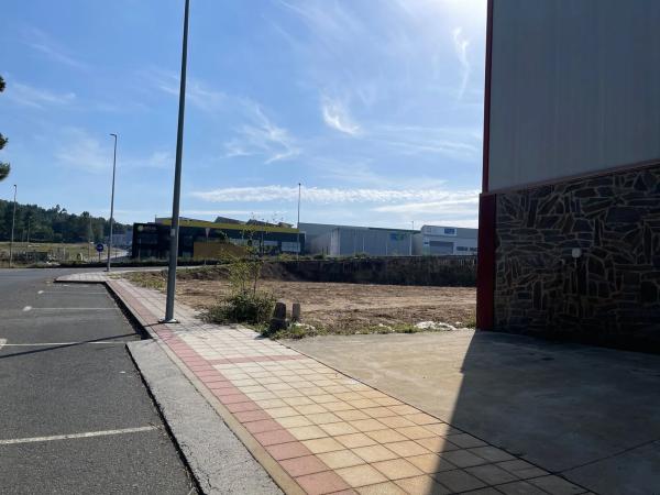 Terreno en calle Vial 1, 10 a