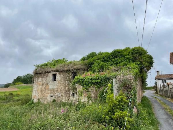 Terreno en rellas, km 1