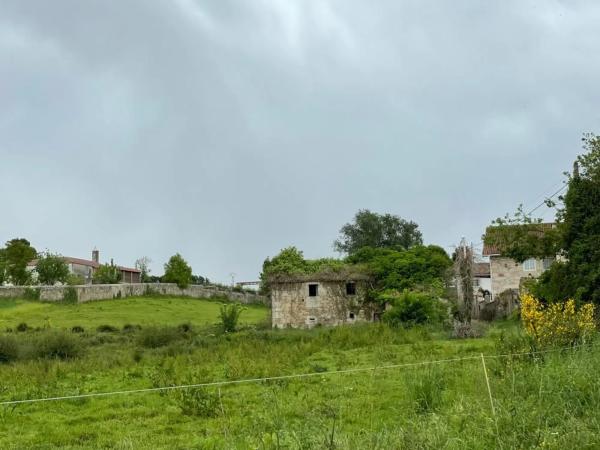 Terreno en rellas, km 1