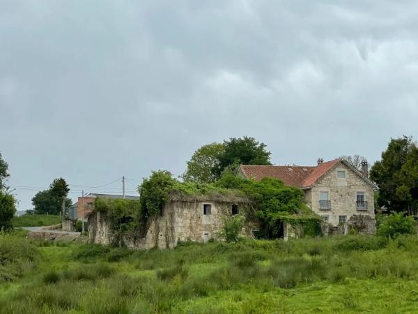 Terreno en rellas, km 1