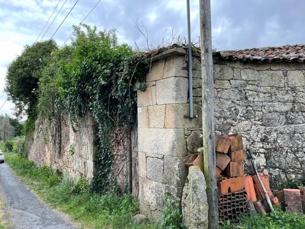 Terreno en rellas, km 1