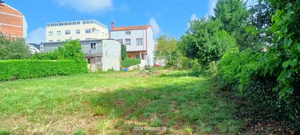 Terreno en calle Neira Vilas, 34