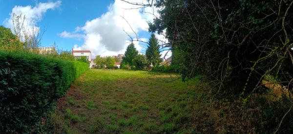 Terreno en calle Neira Vilas, 34