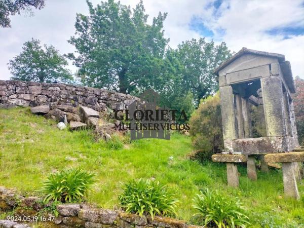 Terreno en Cerdedo-Cotobade