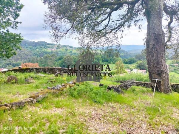 Terreno en Cerdedo-Cotobade