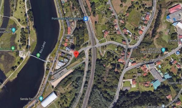 Terreno en calle da Roxa