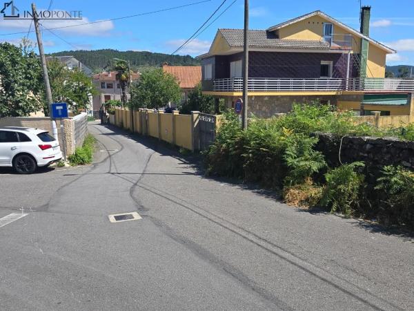 Terreno en calle Monteporreiro