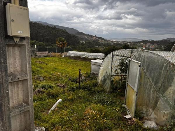 Terreno en avenida San Xoán