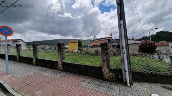 Terreno en Cerdedo-Cotobade