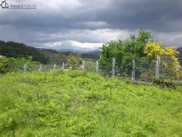 Terreno en Lugar Lameliña- Bora