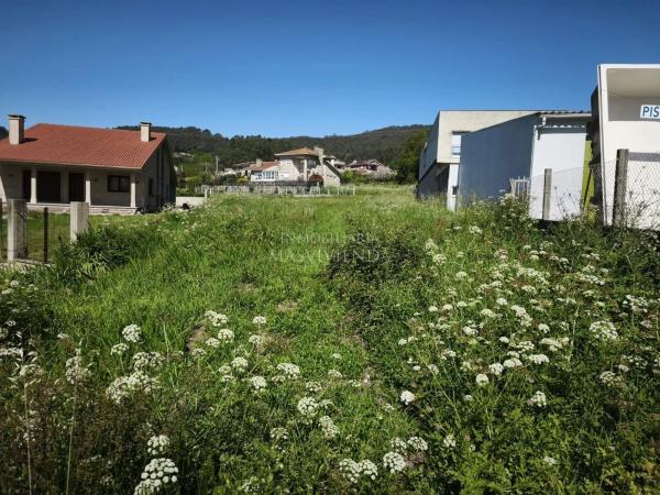 Terreno en avenida Laño