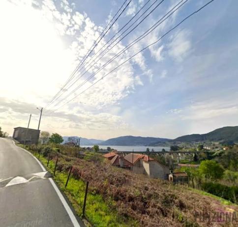 Terreno en calle del Atlántico