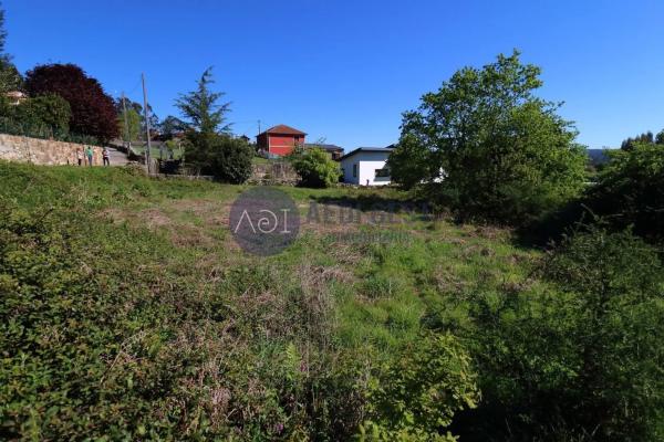 Terreno en Os Muros