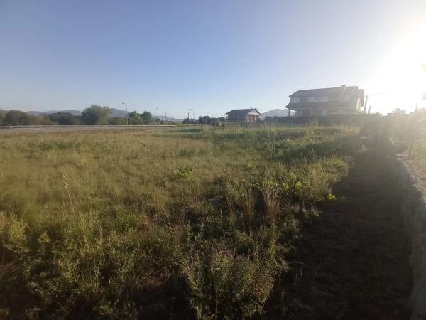 Terreno en Ponte da Tamuxe-S Miguel s/n Sn