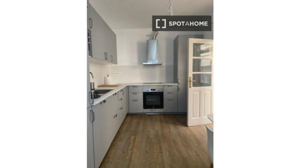 Room in shared apartment in Vigo