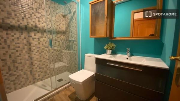 Piso en alquiler de 3 habitaciones en Casco Histórico, Madrid