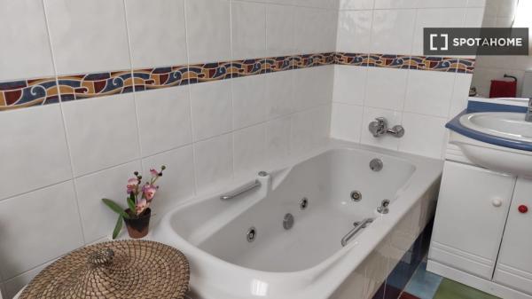 Habitación en piso compartido El Ventorrillo, Granada