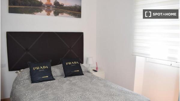 Apartamento de 2 habitaciones en alquiler en Los Tilos, Málaga