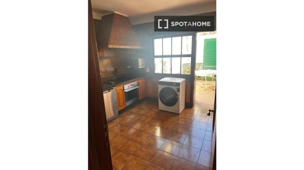 Room for rent in La Orotava, Santa Cruz de Tenerife