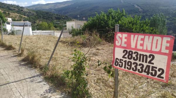 Terreno en calle Fuente Castaño, 3