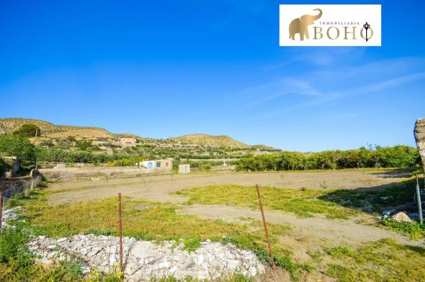 Terreno en plaza San Juan, 12 -14