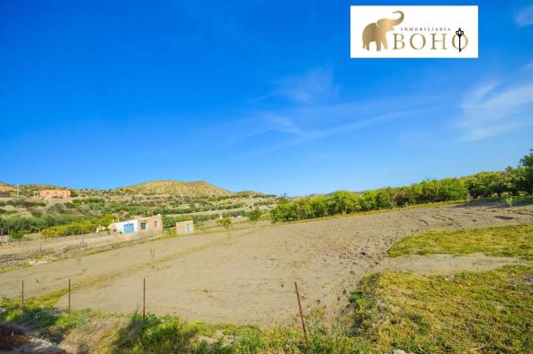 Terreno en plaza San Juan, 12 -14