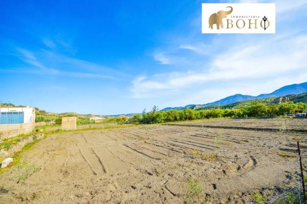 Terreno en plaza San Juan, 12 -14