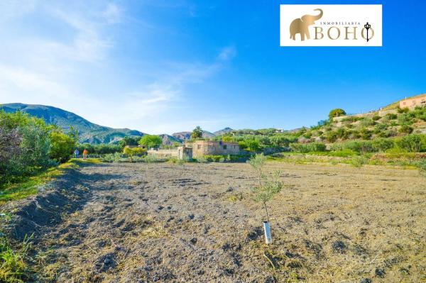 Terreno en plaza San Juan, 12 -14